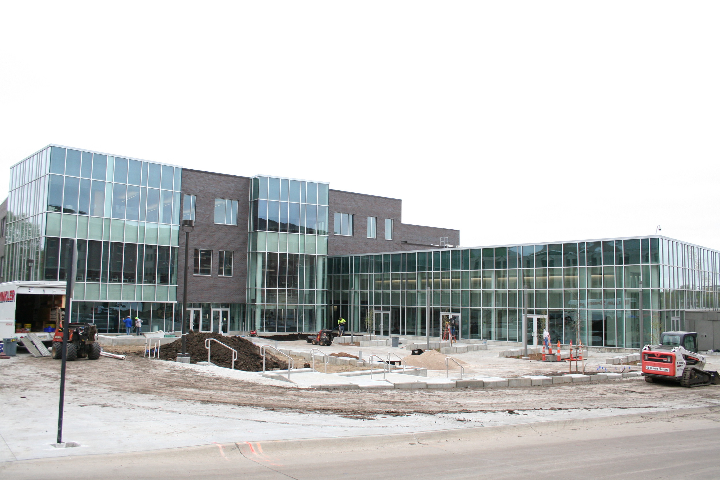 New Willa S. Cather Dining Complex located on 17th Street.