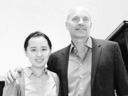 Michelle Yin Zhang with Marguerite Scribante Professor of Music Paul Barnes.