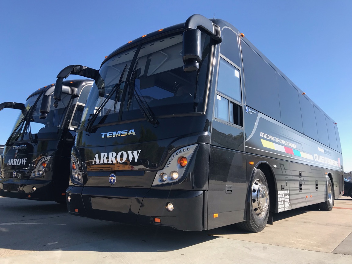 N-E Ride shuttle buses carry students, faculty and staff between Lincoln and Omaha.